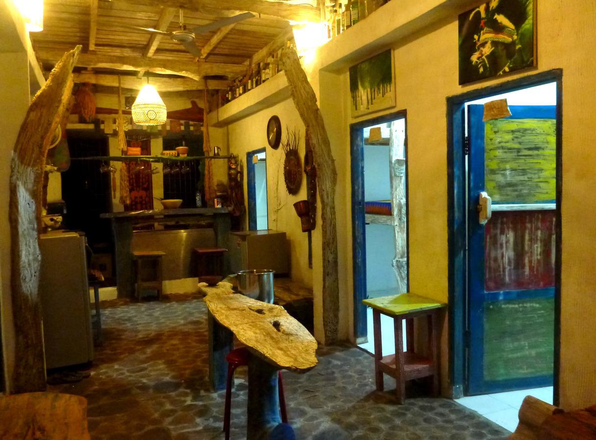 Gipsy Backpackers Hostel Gili Trawangan Exterior photo